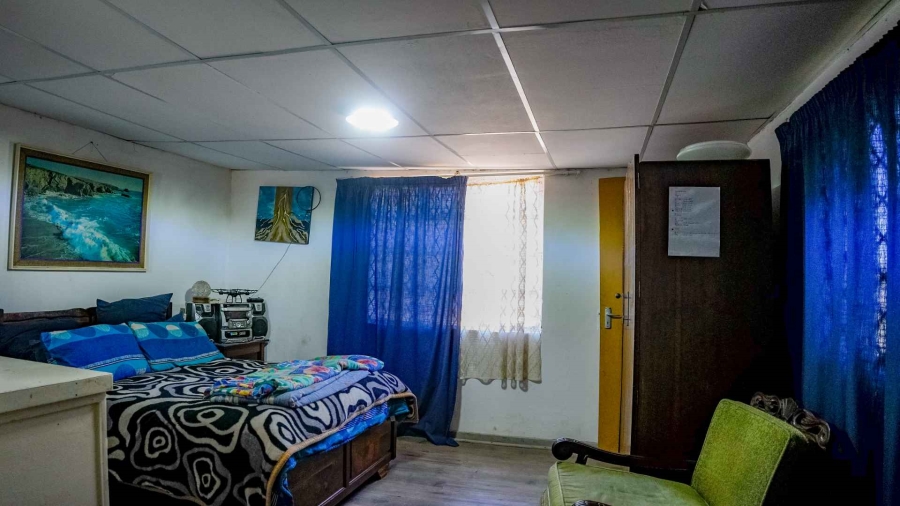 4 Bedroom Property for Sale in Kwaggafontein Free State